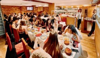 Get together at the best Indian curry house London